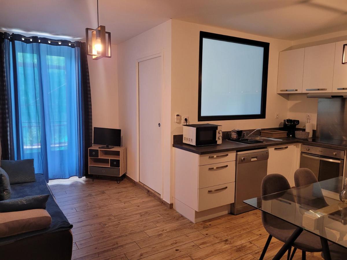 Appartement Rue Colonella Proche Citadelle Bastia  Buitenkant foto